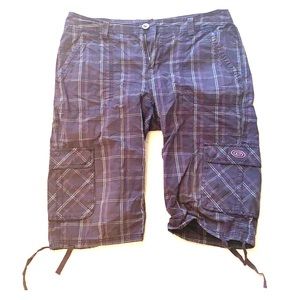 Life Is Good Capri Cargo Pants Size 10